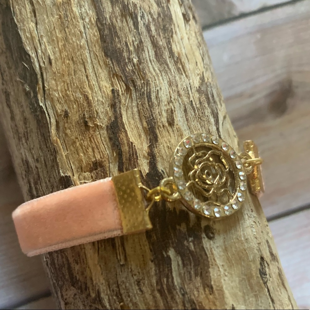 Lalunacopoli rose bracelet
